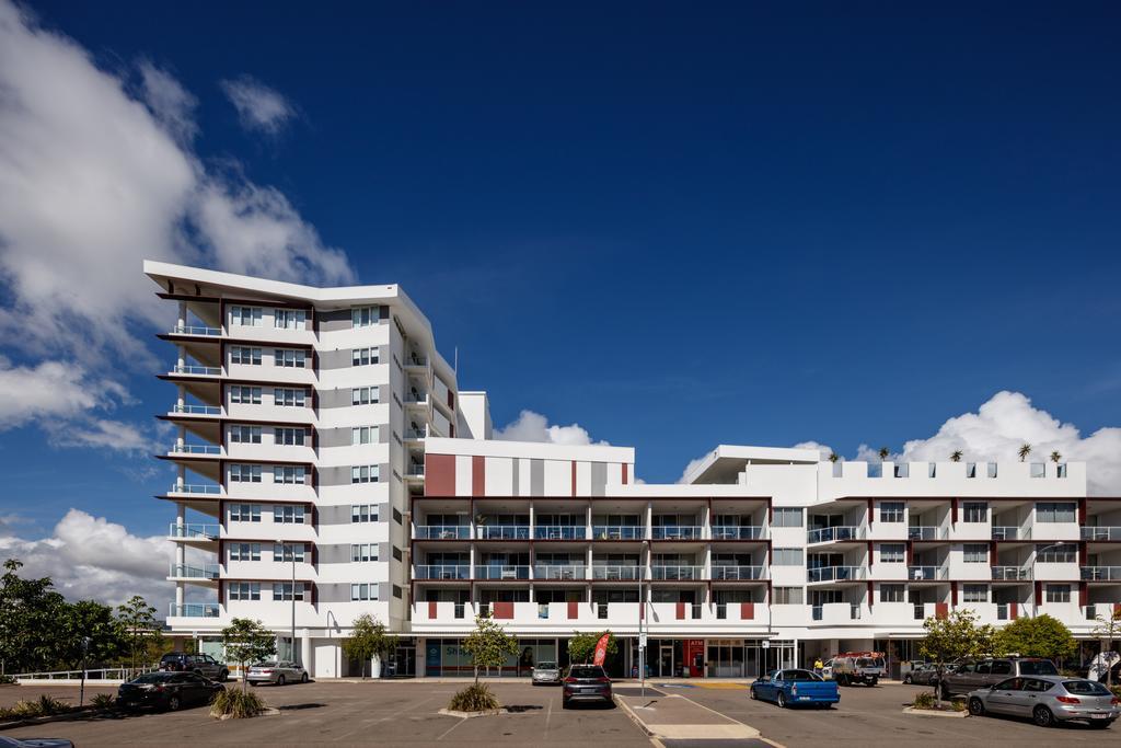 Central Holborn Apartments Townsville Exteriör bild