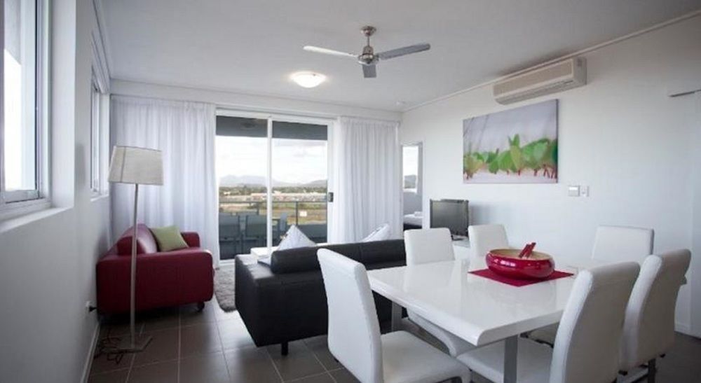Central Holborn Apartments Townsville Exteriör bild