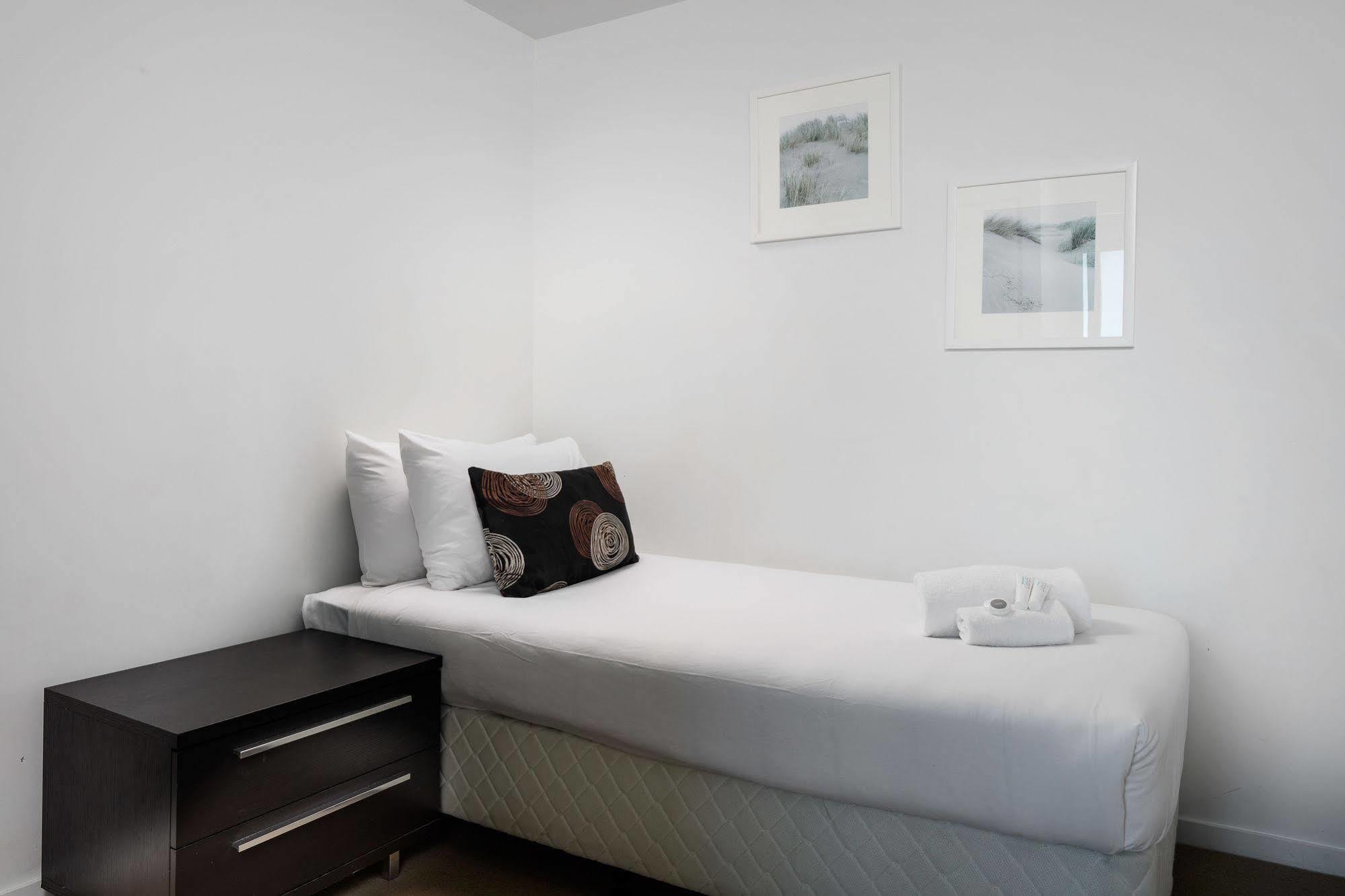 Central Holborn Apartments Townsville Exteriör bild